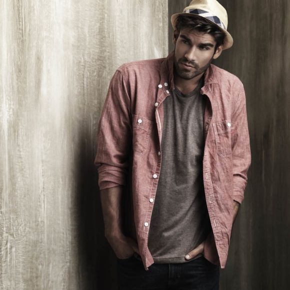 St. John's Bay Other - St. John's Button Front Long Sleeve Shirt Size L